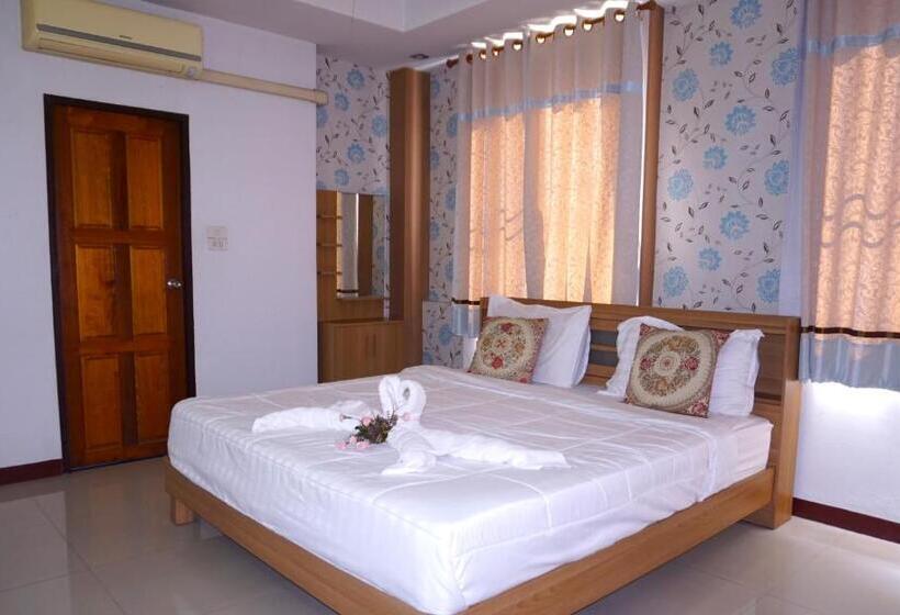 酒店 Tamnak Lanta @chiang Mai