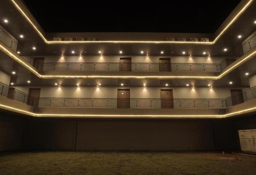 酒店 The Presidential Suites