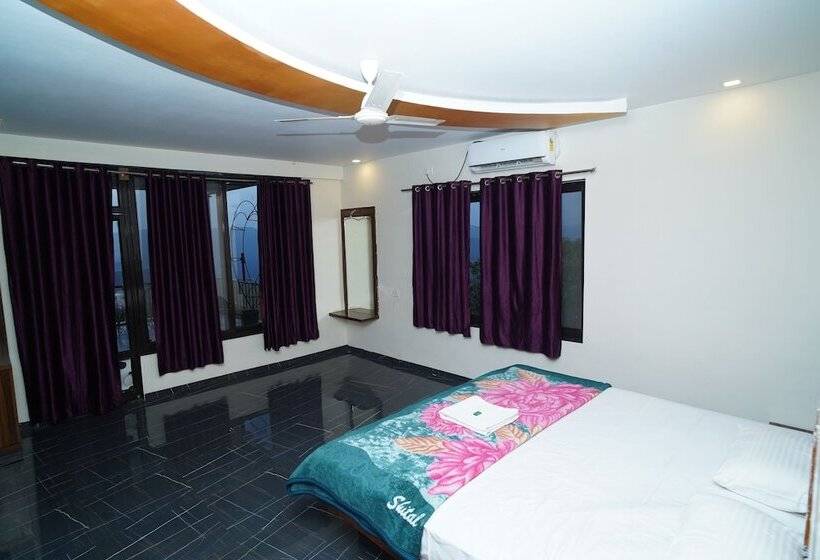 בית מלון כפרי The Royal Heaven Resort