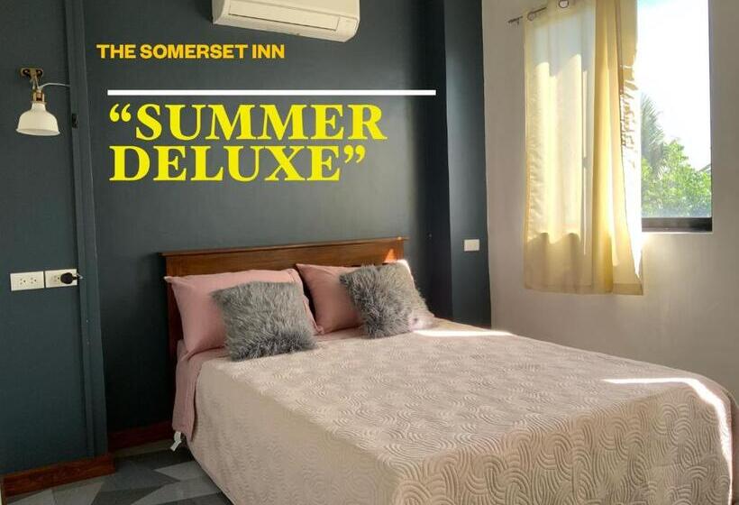 ホテル The Somerset Inn & Restaurant