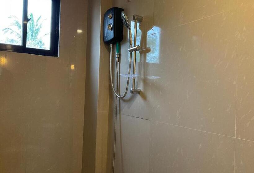 ホテル The Somerset Inn & Restaurant