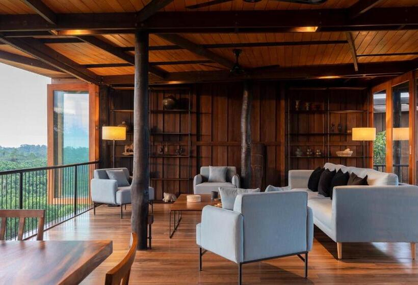 فندق Trebartha East The Round House