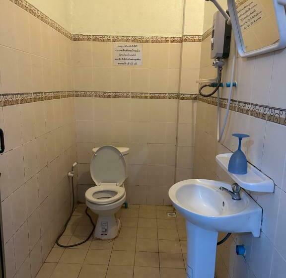 Отель Vangvieng Santara