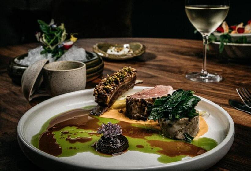 ホテル Vera Ballarat