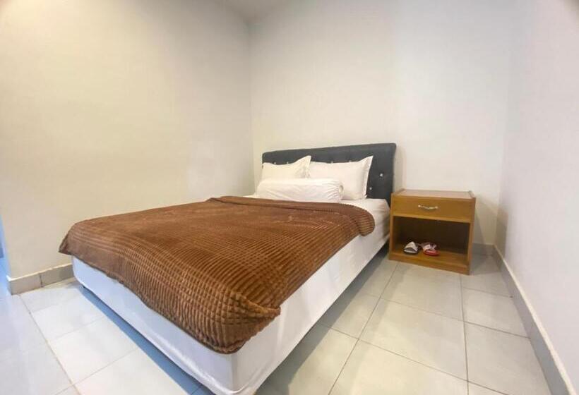 فندق Villa Matano Sorowako 2 Redpartner