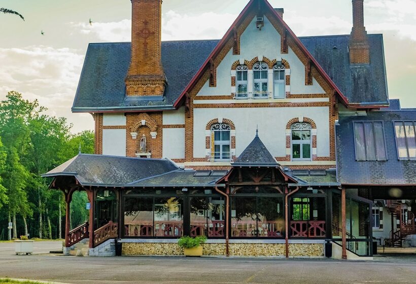 בית מלון כפרי Restaurant Domaine De La Grande Garenne