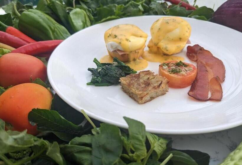 هتل Waka Villa Private Pool Resort & Spa   Adults Only