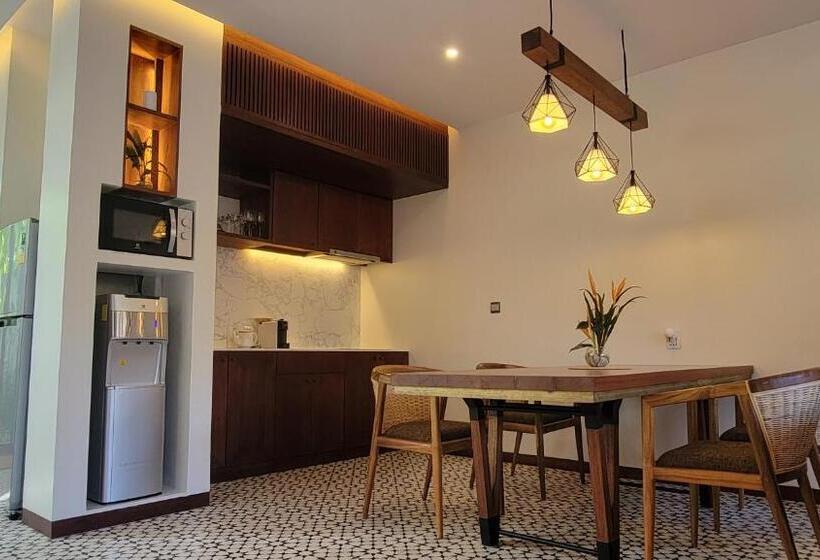 هتل Waka Villa Private Pool Resort & Spa   Adults Only