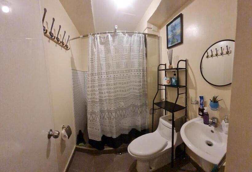 Lucky East Serin With Netflix Disneyplus Freecoffeetea & Recliner