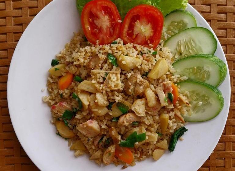 فندق على الطريق Wisma Mangurna