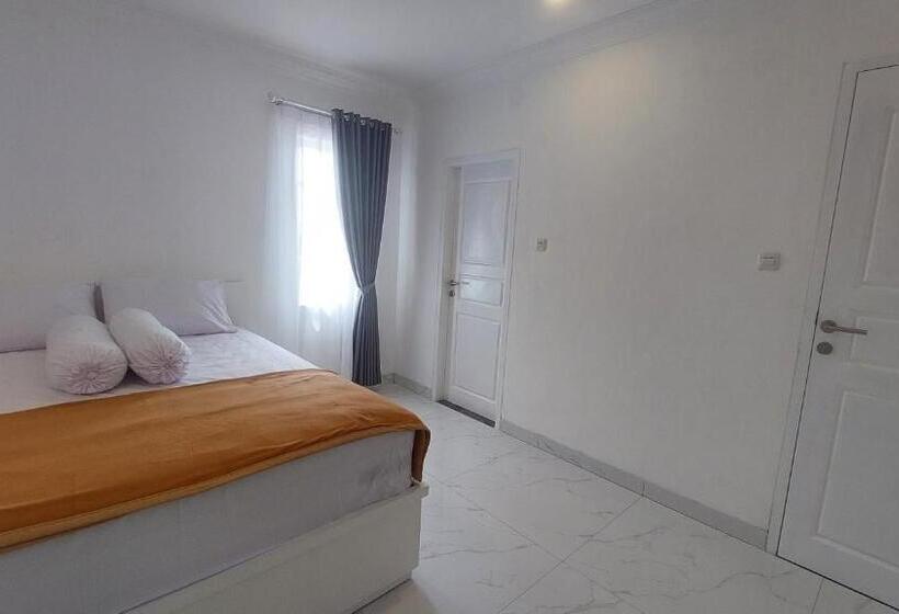 فندق على الطريق Wisma Mangurna