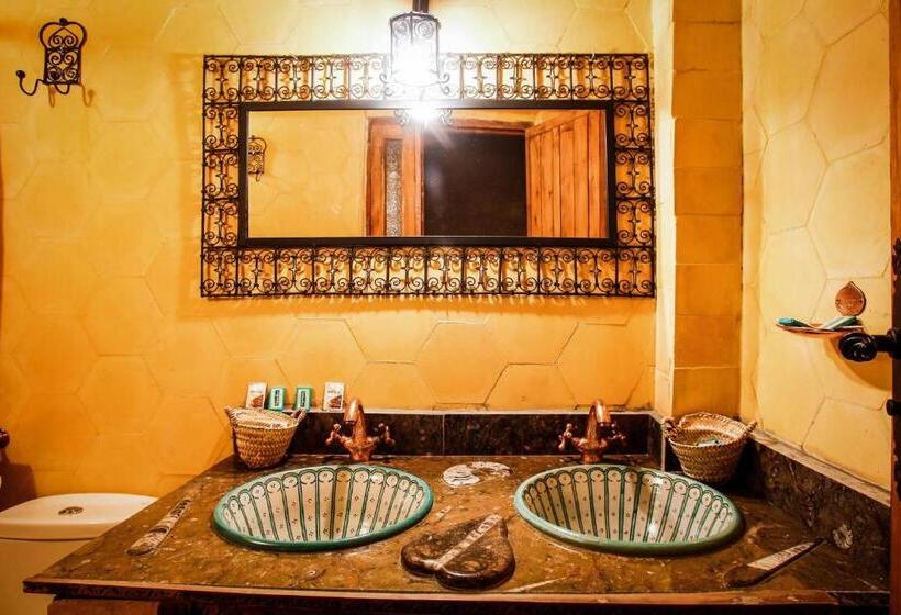 بنسيون Dar Marco Polo