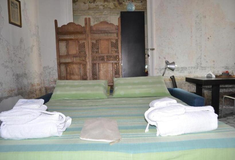 פנסיון Dimora Storia