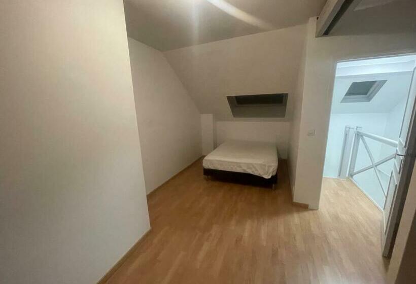 بنسيون Duplex à Noyon