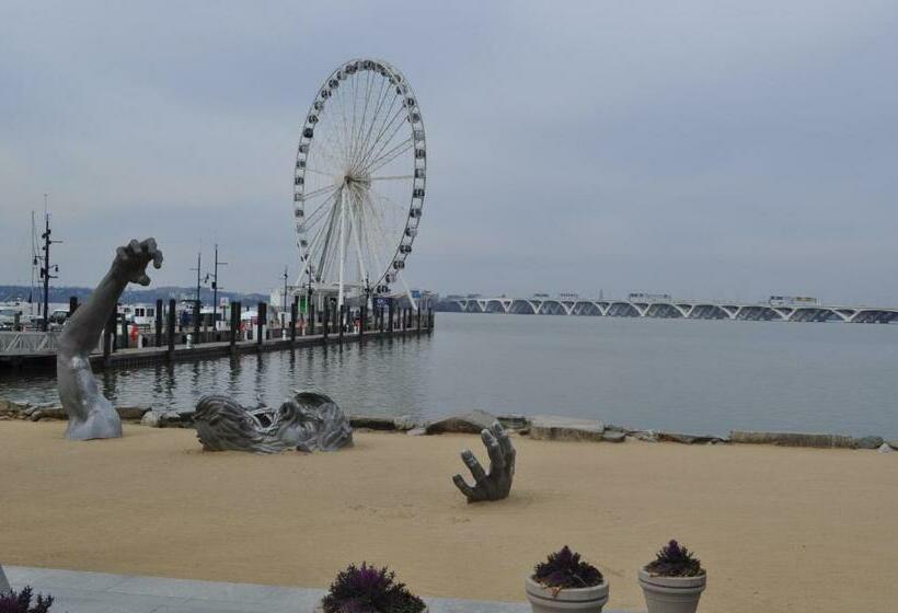 膳宿费 Harbor Riverside Property 2