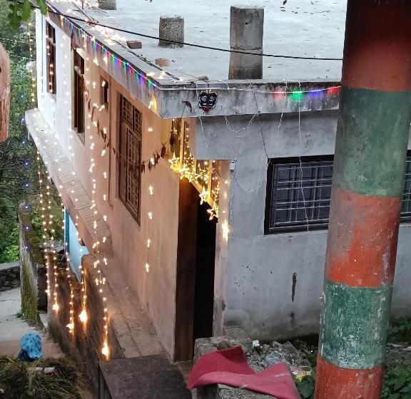 Pensão Jai Bajrangi Guest House