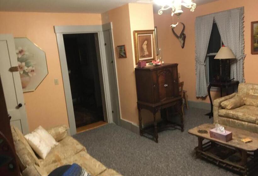 Пансион Labyrinthia Guest House
