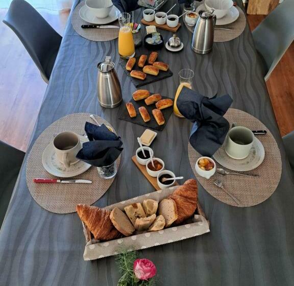 Пансион Lou Majyla