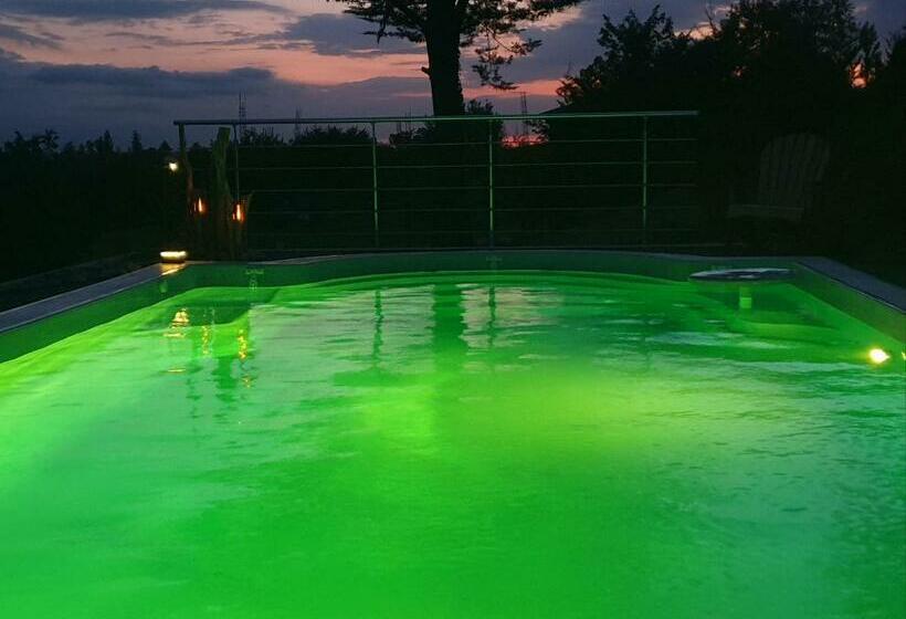 Пансион Lou Majyla