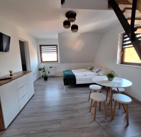 פנסיון Manio Pokoje