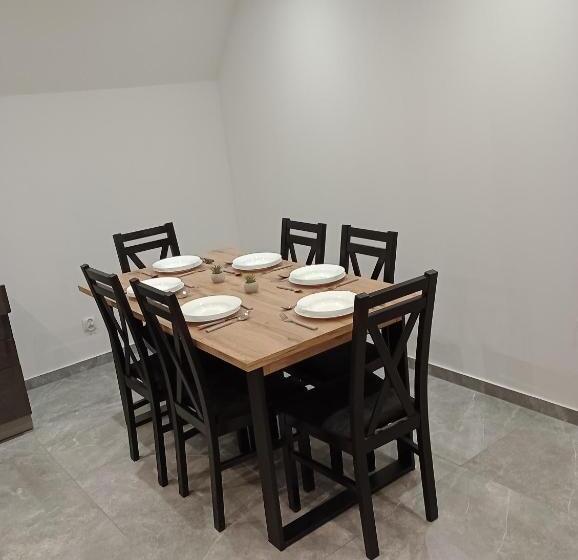 פנסיון Manio Pokoje