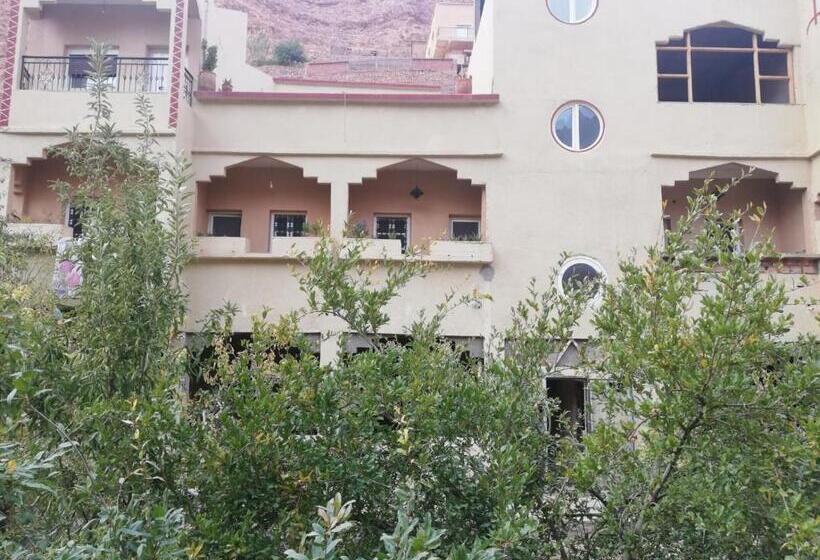 پانسیون Riad Lalla