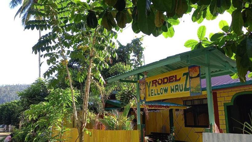 פנסיון Rodel Yellow Hauz