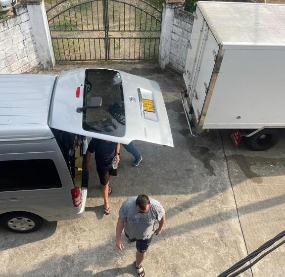 بنسيون Star Canal Cottage