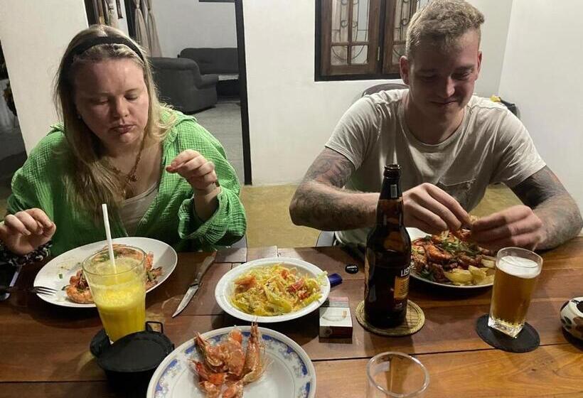 بنسيون Star Canal Cottage