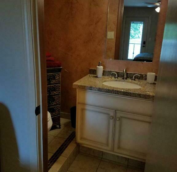 بنسيون The God Spa