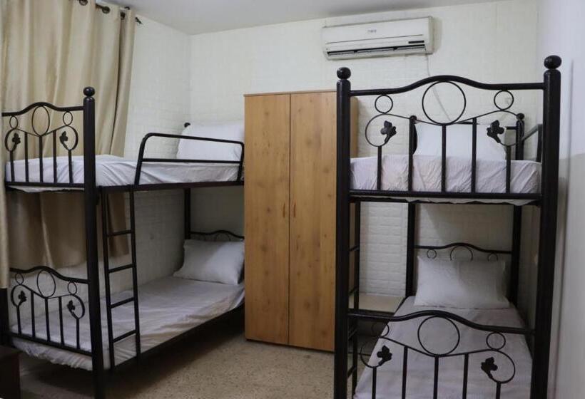 پانسیون Ycc Guesthouse