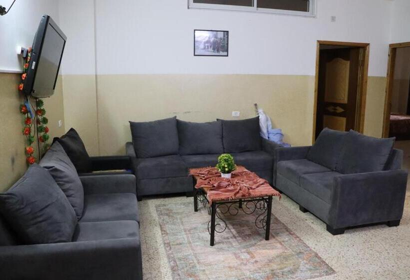 پانسیون Ycc Guesthouse