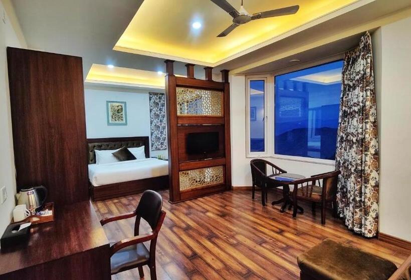 Queen Himya Resort By Dls Hotels