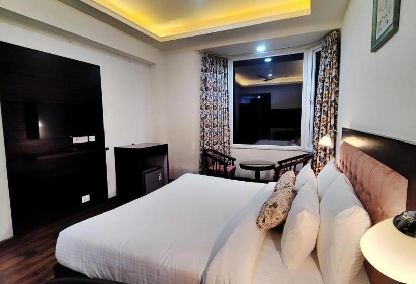 Queen Himya Resort By Dls Hotels