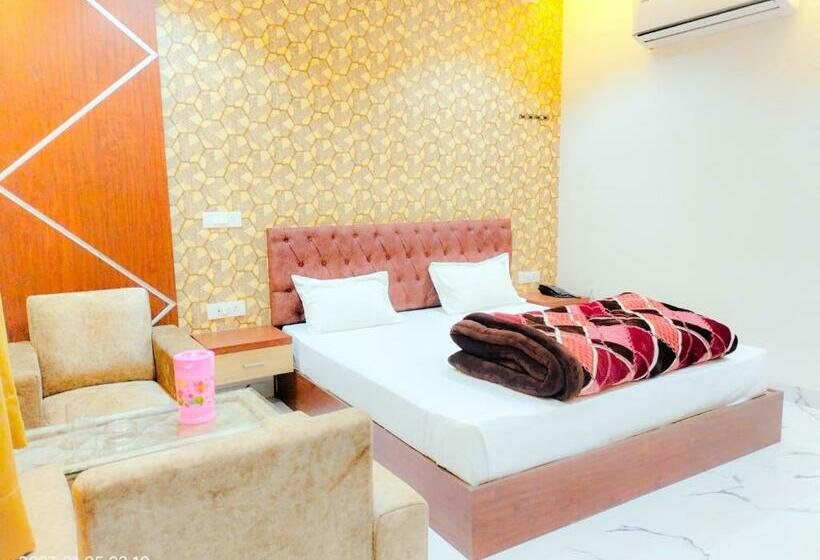 Rbs Hotel & Restaurant 5 Mint Walking Distance From Ram Janam Bhumi