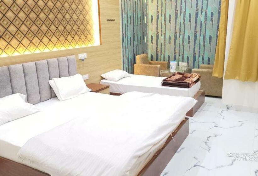 Rbs Hotel & Restaurant 5 Mint Walking Distance From Ram Janam Bhumi