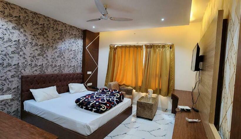 Rbs Hotel & Restaurant 5 Mint Walking Distance From Ram Janam Bhumi