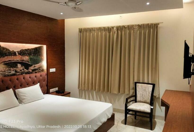 Rbs Hotel & Restaurant 5 Mint Walking Distance From Ram Janam Bhumi