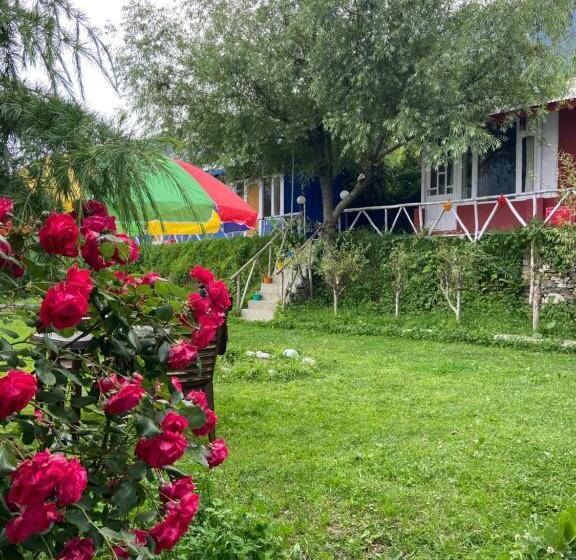 استراحتگاه Sairra   Hotel & Restaurant