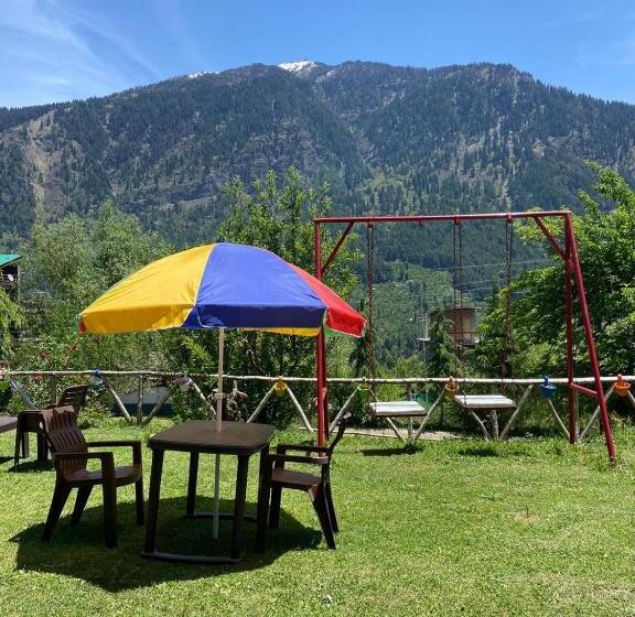 استراحتگاه Sairra   Hotel & Restaurant