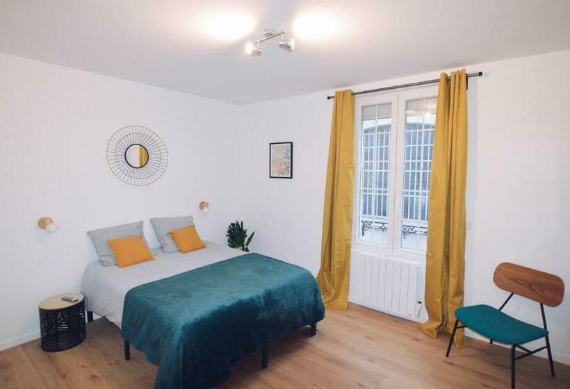 Studios Lsquare Residence Afpa