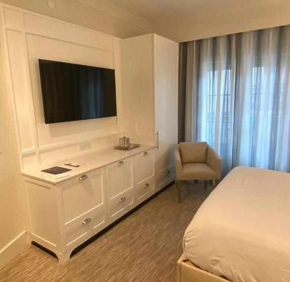 The Shepherd Hotel Downtown Clemson