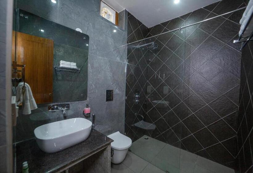 Yellow Tail By Puggles Resorts