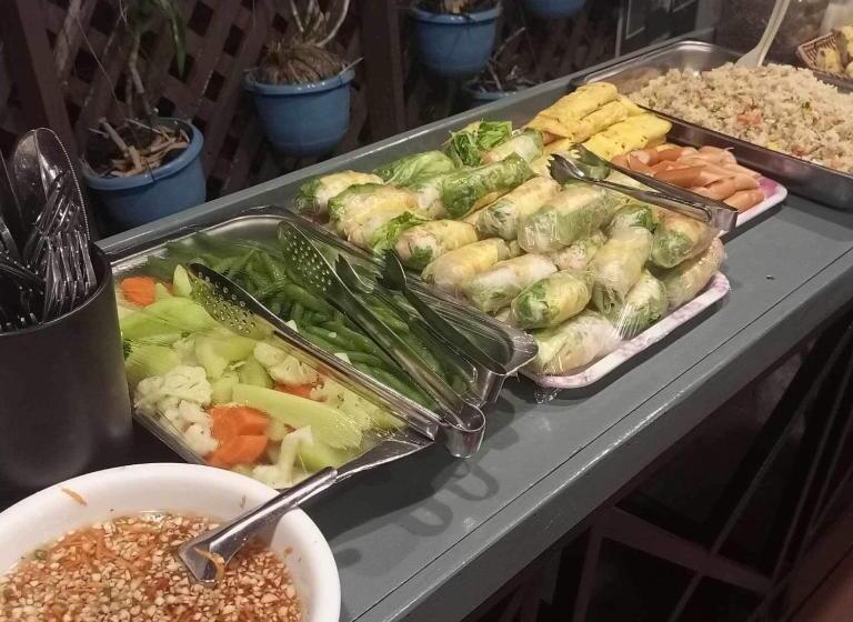 فندق صغير Funny Riverside Backpackers