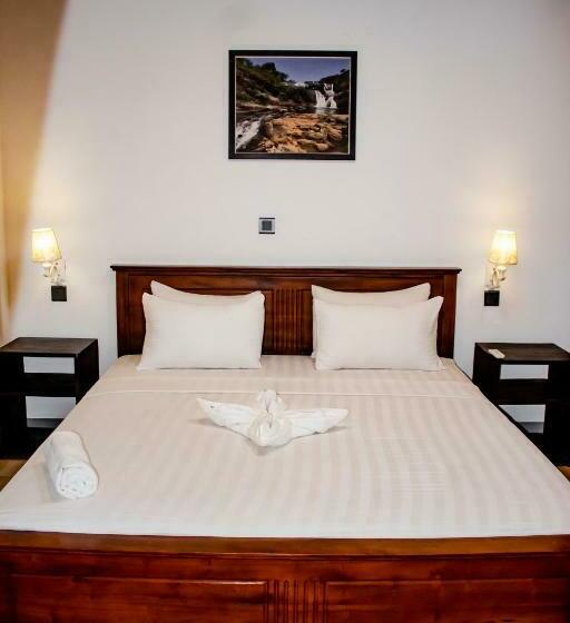 Общежитие Surf & Party Weligama