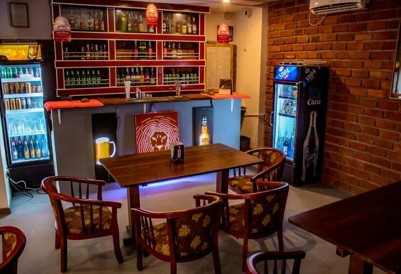 Общежитие Surf & Party Weligama