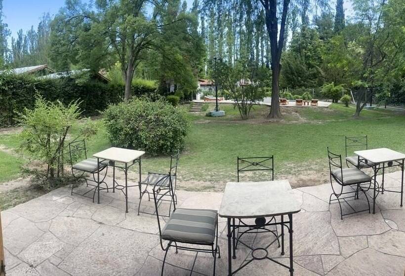 هاستل Terra Campo Posada