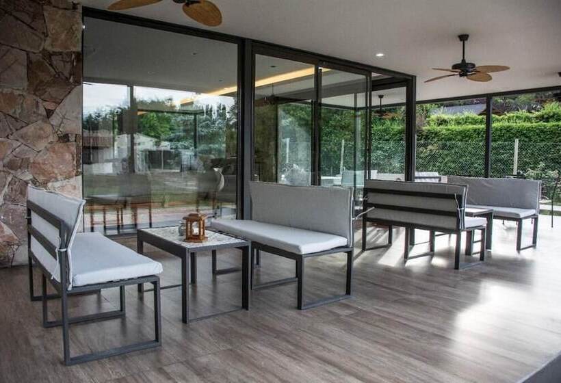 هاستل Terra Campo Posada