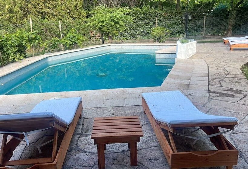 هاستل Terra Campo Posada