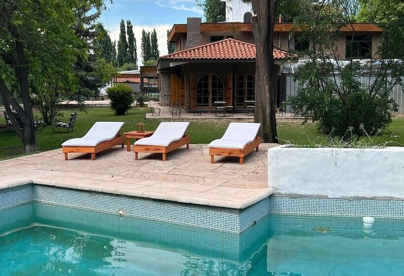 هاستل Terra Campo Posada